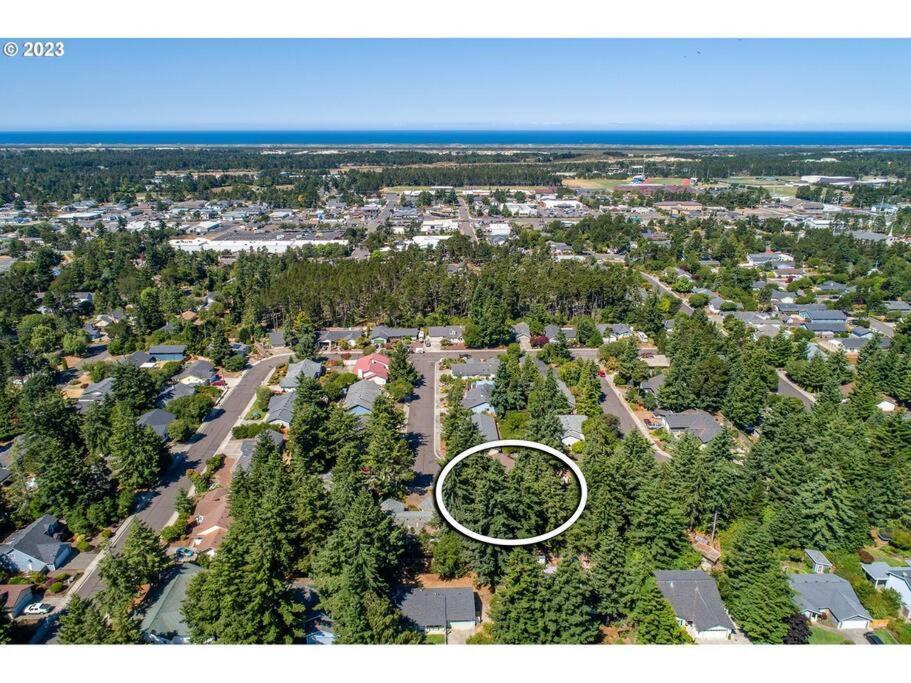 Chalet Comfy 4b/2b Near Dunes & Ocean! Pet Friendly! Florence